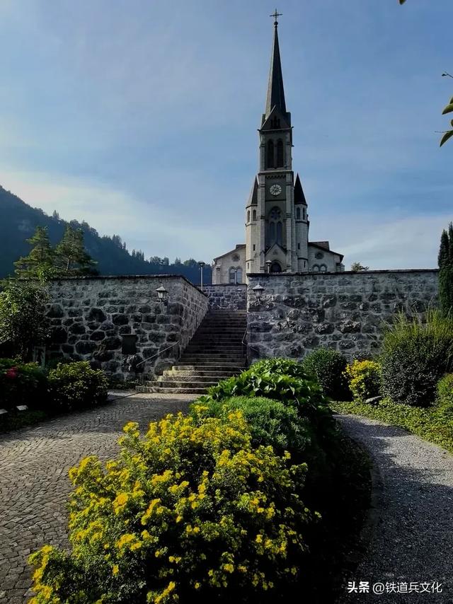 瑞士龙疆小镇【原创】:原铁十师:陶玉和