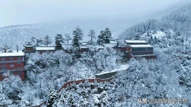 初冬时节 走进五台山感受静美时光