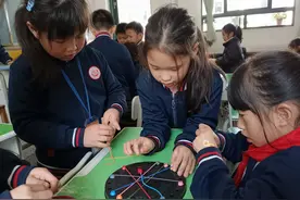 平江县简青芙蓉学校：玩转课间十五分钟，教室里的“智慧乐园”图片