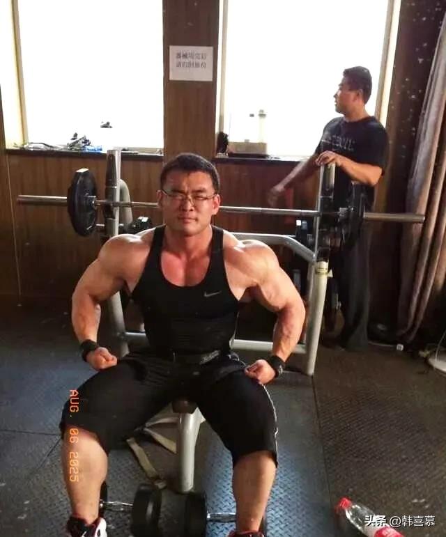 曝38岁副教授刘一阳猝死，死因曝光是全国健美冠军，备赛中出意外
