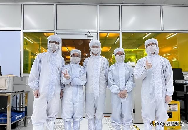 美国最担心的事还是来了！中国彻底打破技术壁垒，中国芯正式崛起