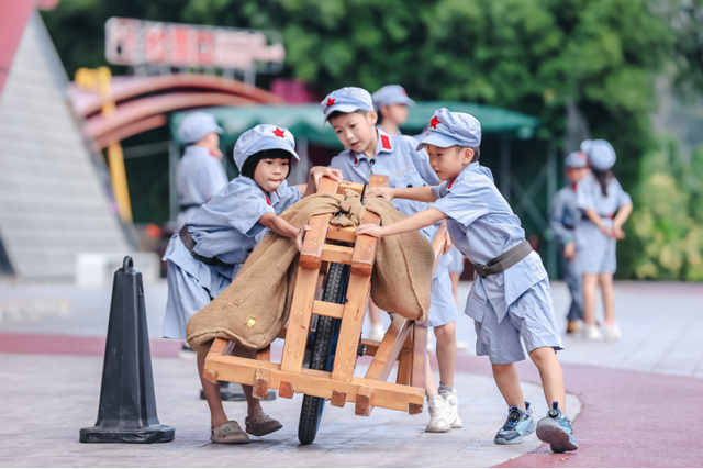 自贸港的三亚回响：三亚红色娘子军演艺公园的文化新叙事