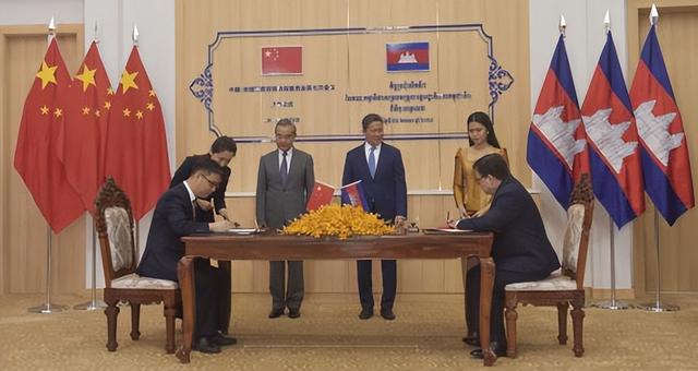 罪恶的柬埔寨，让中国人闻风丧胆？为什么是东南亚最可怕的国家？