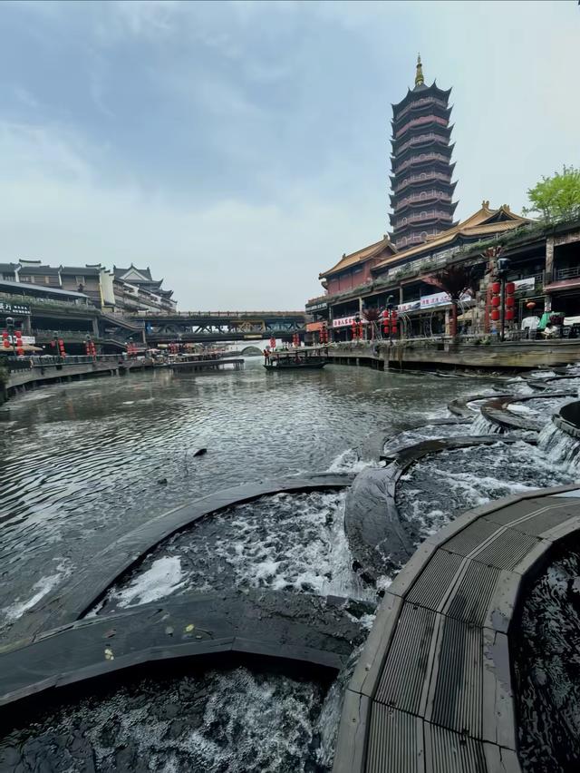 湖州太湖古镇：江南水乡的新韵华章