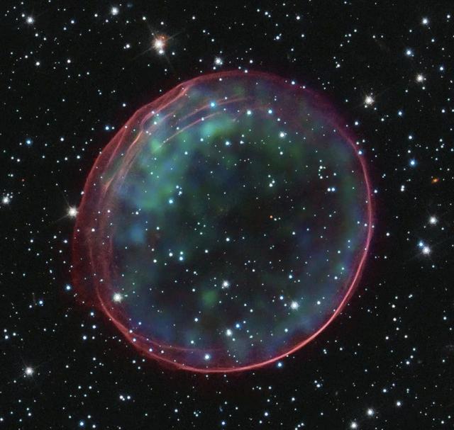 为什么地球有生命，科学家发现神秘超新星的"宇宙射线浴“是关键