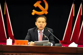 河南省郑州市副市长陈宏伟，已任市委常委图片