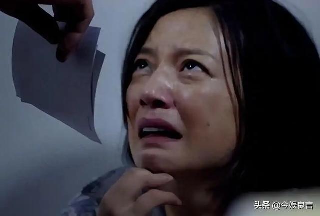 封杀四年，49岁赵薇突传消息，因胃癌去世传闻5个月前就真相大白