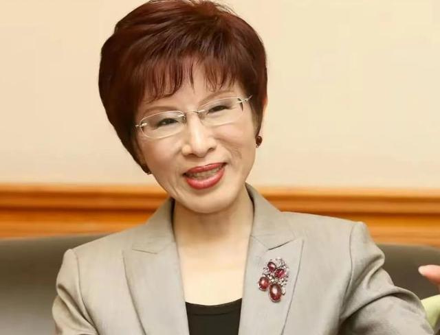 九三阅兵刚结束，赖清德准备下“毒手”，抓捕77岁的洪秀柱女士？