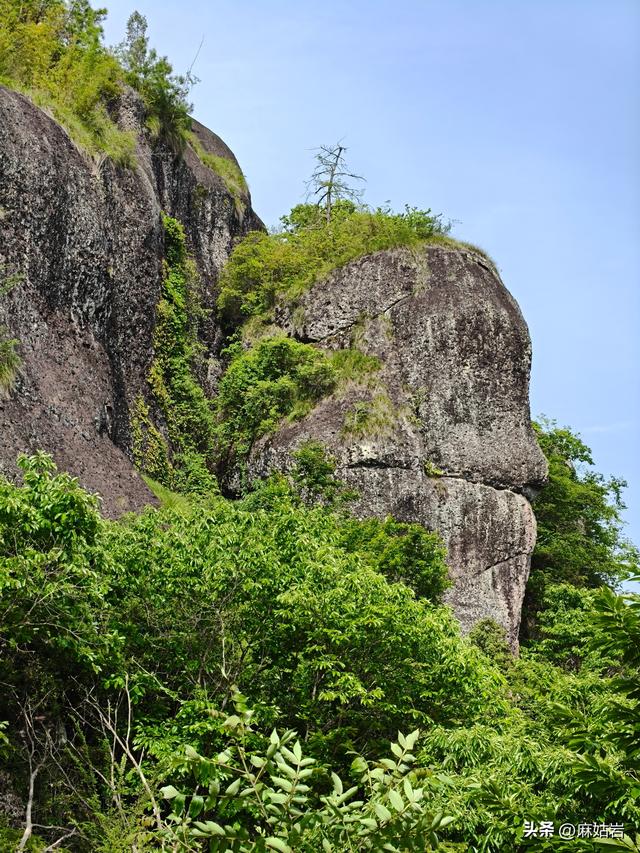 仙居县岩峰下村，一个消失的自然村，一片美丽的风景线