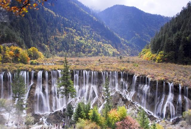 两性关系不管你信与不信，女性过了50岁后，基本都有如下方面需求