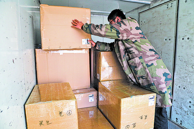 从“双十一”爆单看“头顶经济”的流量密码，“一根发丝”织就完整产业链