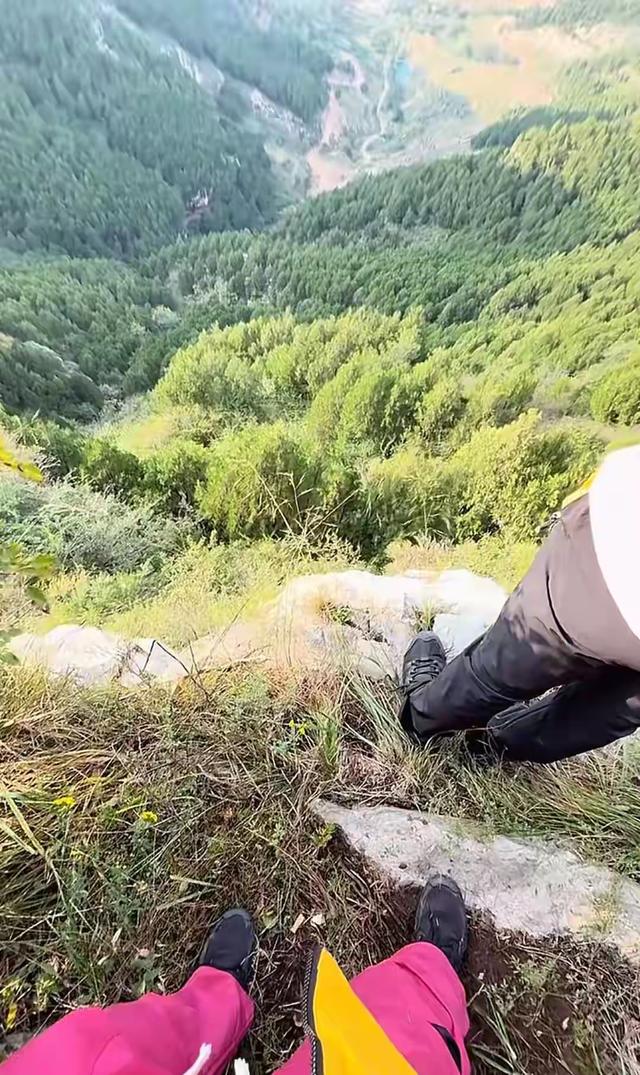 苏阳阳找到了！人摔下山崖，已确认死亡，母亲在现场哭得撕心裂肺
