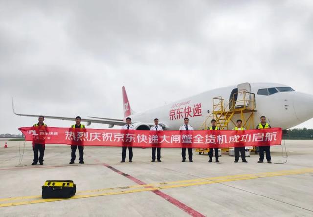 刘强东，孵化300万狼族机器军团