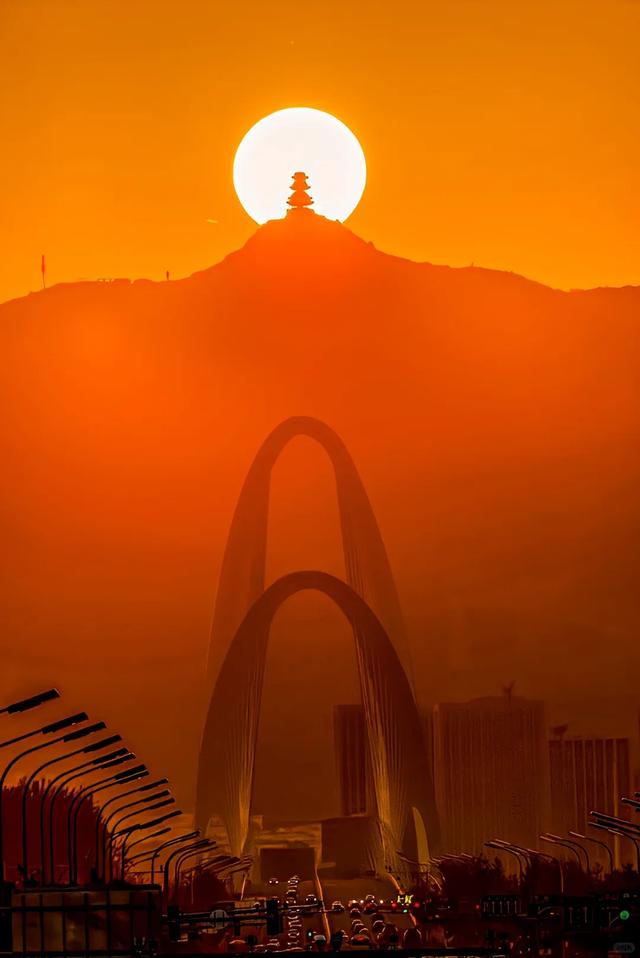 果然…北京最浪漫的地方免费!摄影必打卡新首钢大桥定都阁