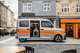 不愧是五菱出品，带侧滑门配大四座，属于中国人的K-car它来了图片