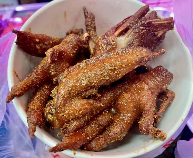 半小时刹拢！合川才是被低估的美食天花板，好吃的不止刨猪汤！