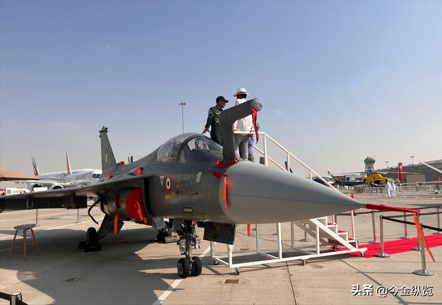 非洲五代机破冰！苏57E悄然成交，买家身份成谜，歼35尽快抢市场