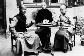 炸豆腐没放卤虾油：清朝灭亡之后京城旗人没了饭辙，只剩下穷讲究图片