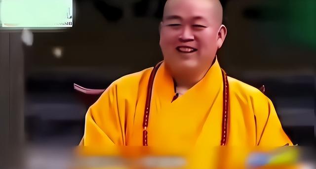 李湘终于不忍了，公开坦白与释永信关系，黑丝亲吻照终于真相大白