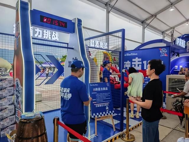 今晚精彩继续！肇庆啤酒嘉年华入场必看！