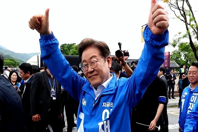 韩国爆发反华集会。李在明却不吭一声，中方直接一句话让韩方失算