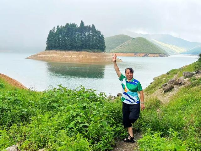 桂林:欢聚在天湖国家湿地公园!