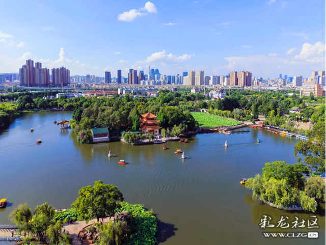 初夏的大观楼