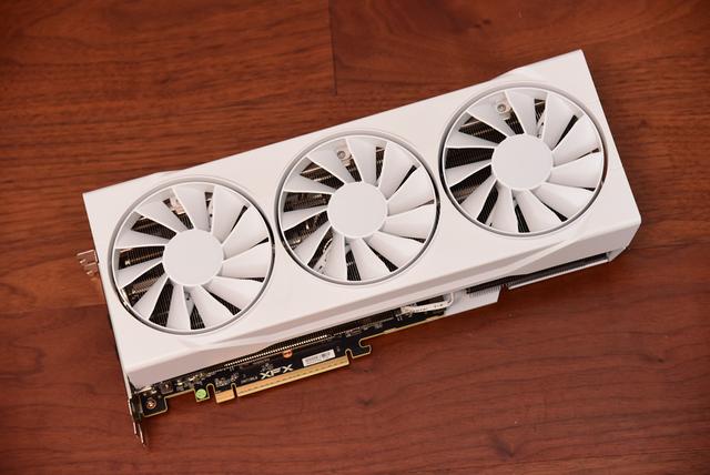 关公战秦琼！哪个游戏强？RX9070GRE和RTX5060TI对比实测！