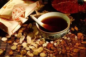 上厕所出现这种大便，千万不要不当回事，这样用药帮你轻松解决！图片