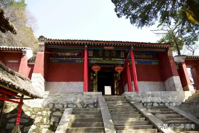 跟着美食畅游渭南：山水与美食交融的旅程 今夏难忘的清凉记忆