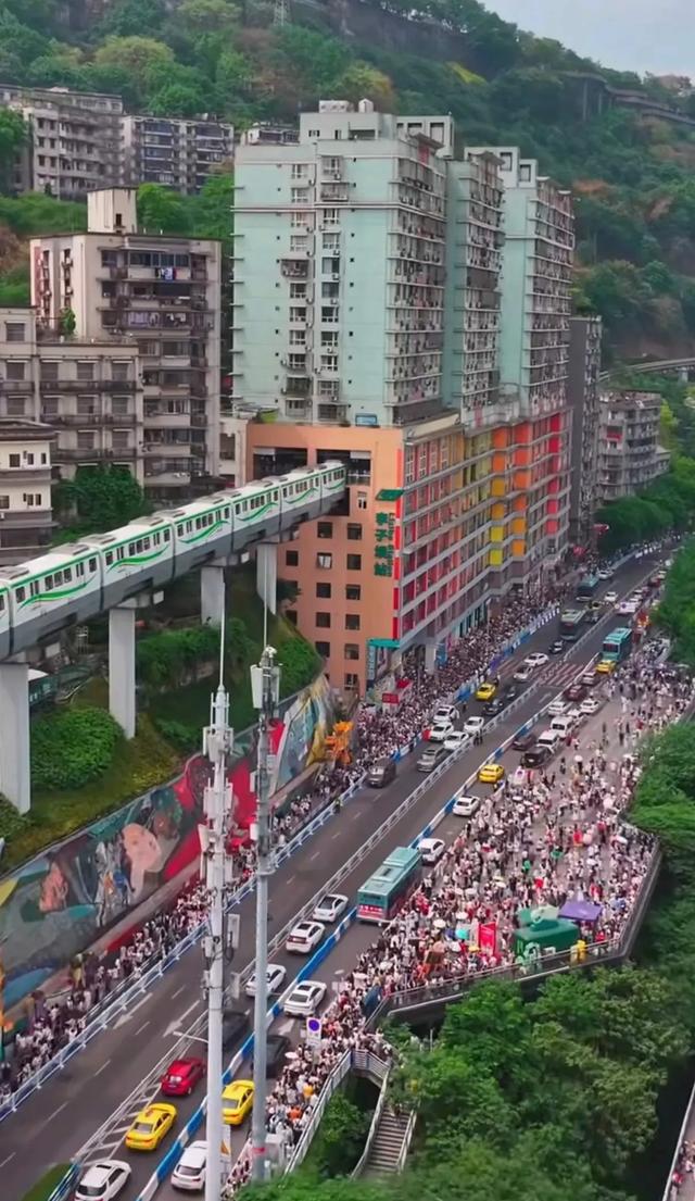 来重庆“避暑”吧! 观音桥的“夏日续命神器”等你打卡