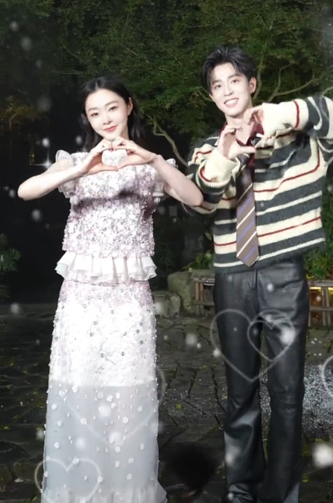 事实证明，被传卖掉上亿豪宅移民美国的王刚，已经走上另一条大道