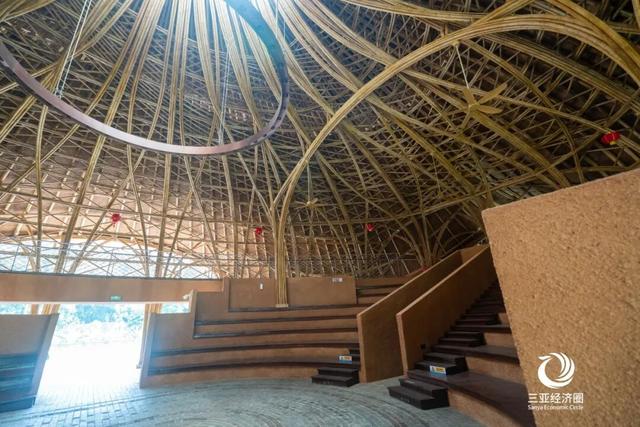 五指山人晚上都在做什么→