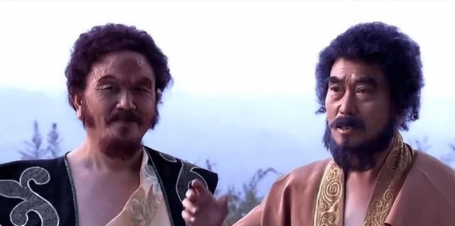 随便翻翻《西游记》《封神演义》，那帮童子全是这套操作