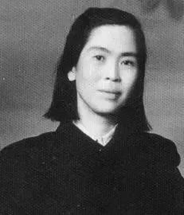 福建龙岩县杨月花是贺子珍长女：开国上将萧克曾劝她改回原来姓氏