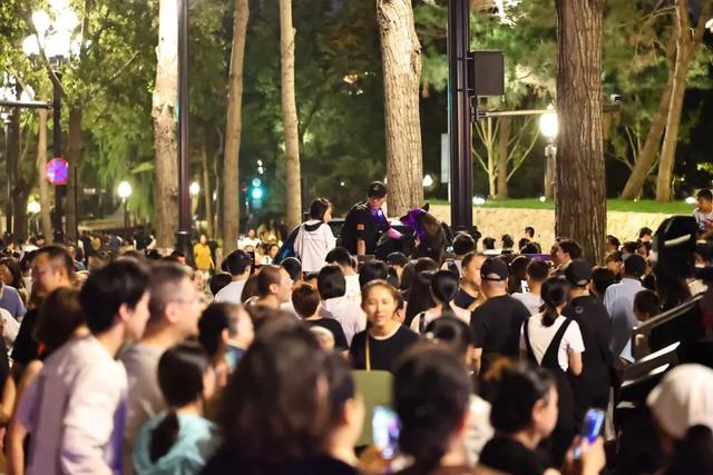 长春新民大街持续火爆！步步吸睛！盛况直击→