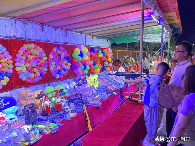 美食、歌舞、烟花秀，还有绚丽夜景，大美鱼山啤酒节火爆开幕！