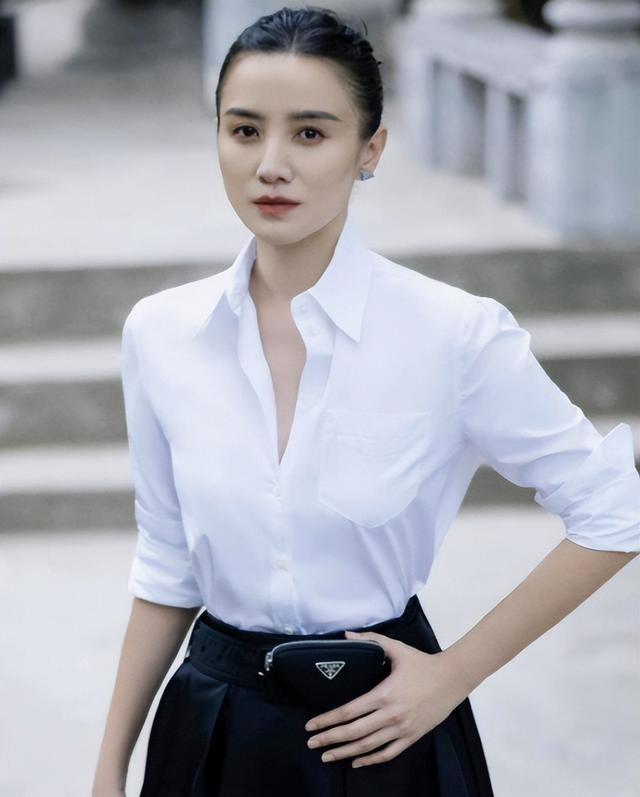 “陪睡上位、知三当三、风流成性”，44岁的宋佳究竟是什么样的人