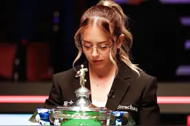 颜值实力并存！32岁保加利亚女裁破纪录 斯诺克三大赛迎全满贯女哨图片