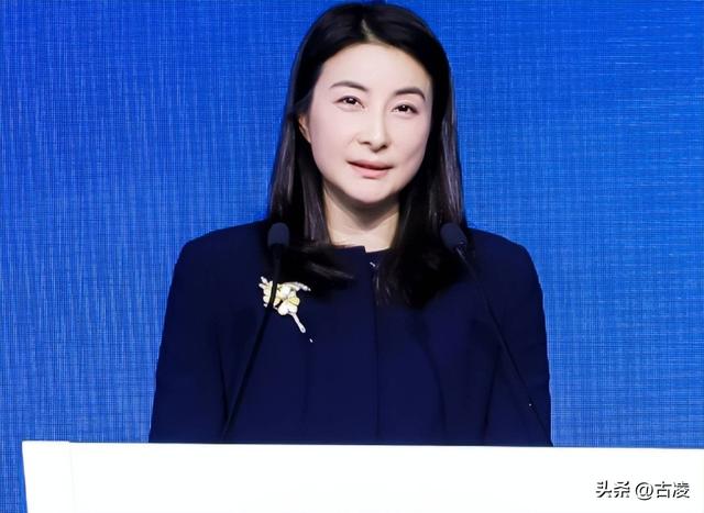 结婚13年，44岁郭晶晶再次迎来喜讯，全网恭喜	，终于等到这一天