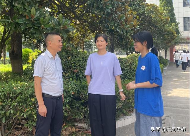 18岁少年为了走出大山，考上了国防科大，四年后却选择了回山戍边