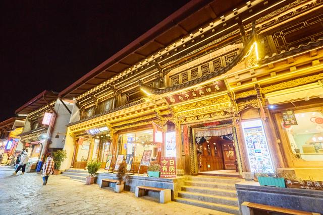 迪庆独克宗古城，从茶马古道到月光之城，感受一座古城的温柔坚韧