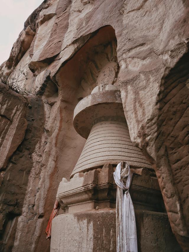 甘肃神秘北凉洞窟，悬崖上的千年佛寺，古人是怎么在峭壁上开凿的