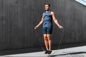 世界公认：燃脂运动排行榜，跑步排第三，第一名很多人低估了图片