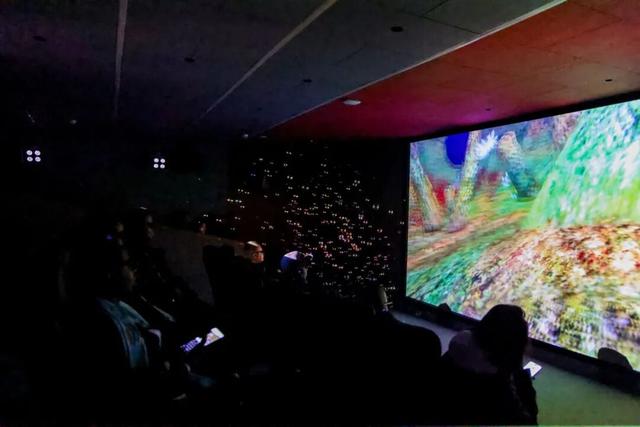 10国非洲媒体人来北京市通州区台湖镇打卡啦！