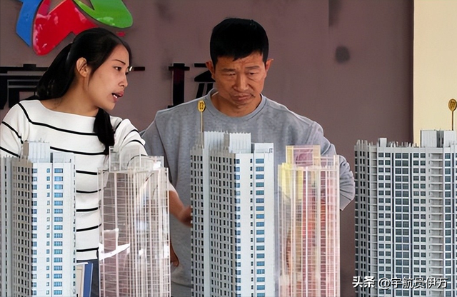 人口告别世界第一？二孩催生无效后，国家终于向住房出手了