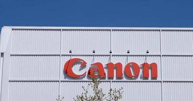 反制老美的连锁反应出现，清华教授“撤销禁令”论没说错？