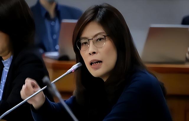 国民党主席位置坐稳，郑丽文摊牌了：两岸不回归和平，其他是侈谈