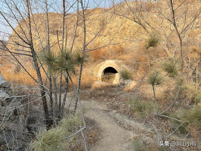 行摄包头东河区工业遗存、人防工程、水利工程设施、日伪建筑遗存