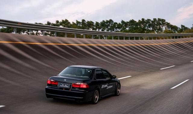 老车不输新车！ 26岁雅阁赛道狂飙2181公里惊艳全场